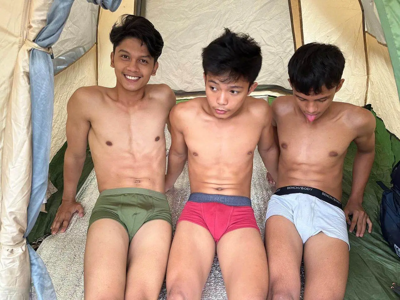 ส่องเกงในหนุ่มๆ v 2