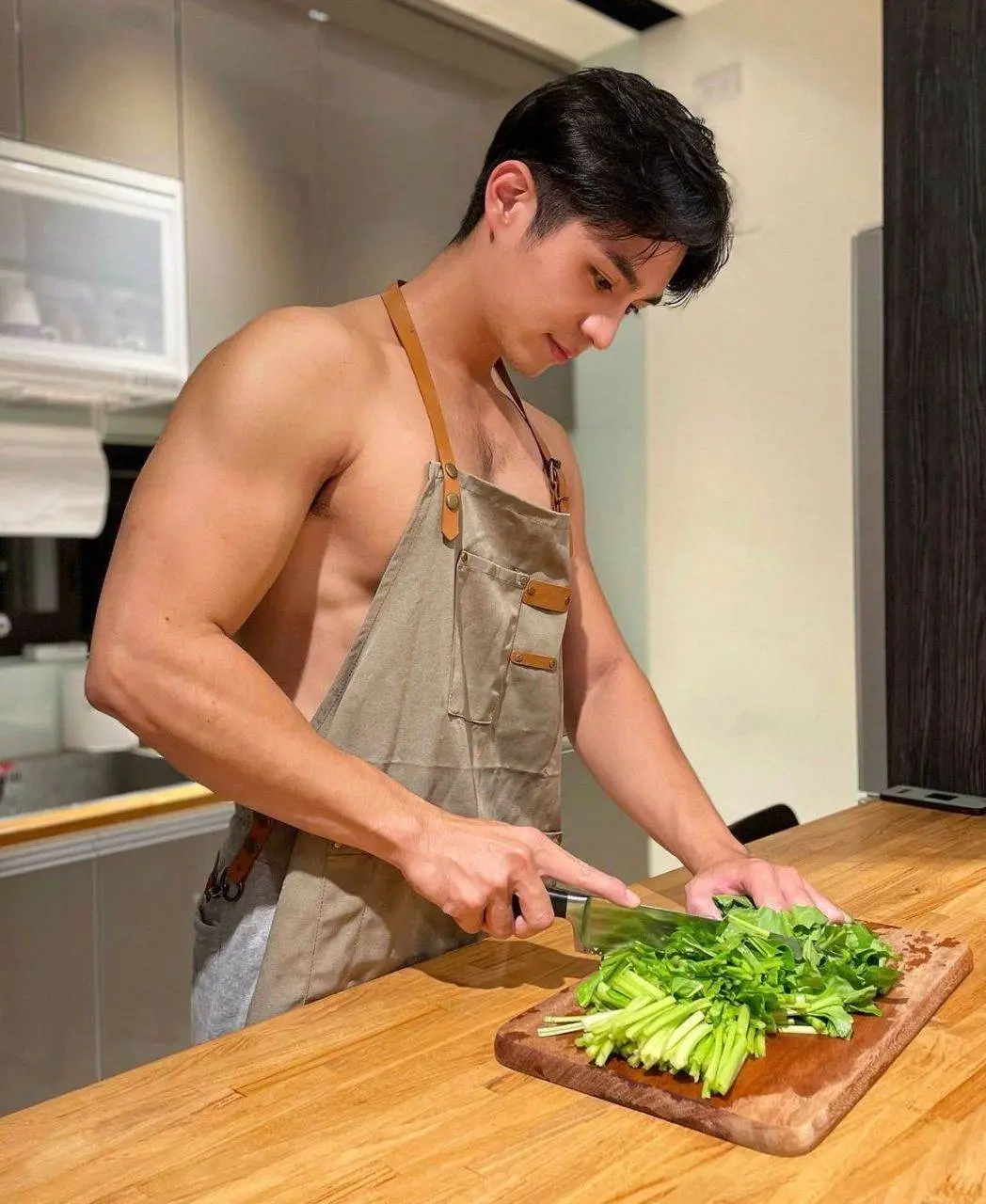 ผู้ชายเข้าครัว