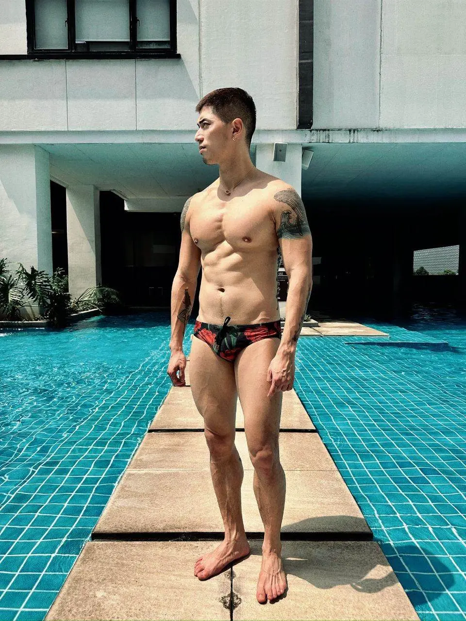 คู่รักแอบแซ่บ