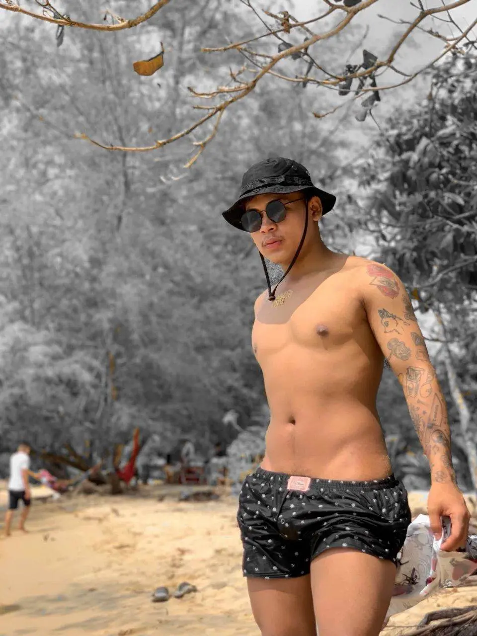 หนุ่มเพื่อนบ้าน กัมโบเดีย
