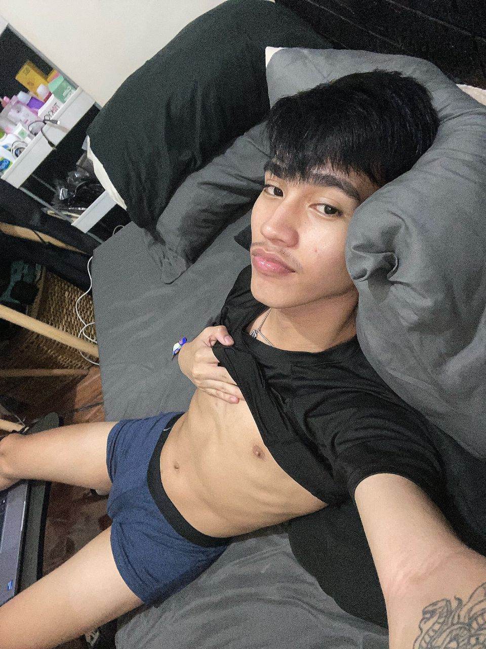 ถอดโชว์เรือนร่าง 2867