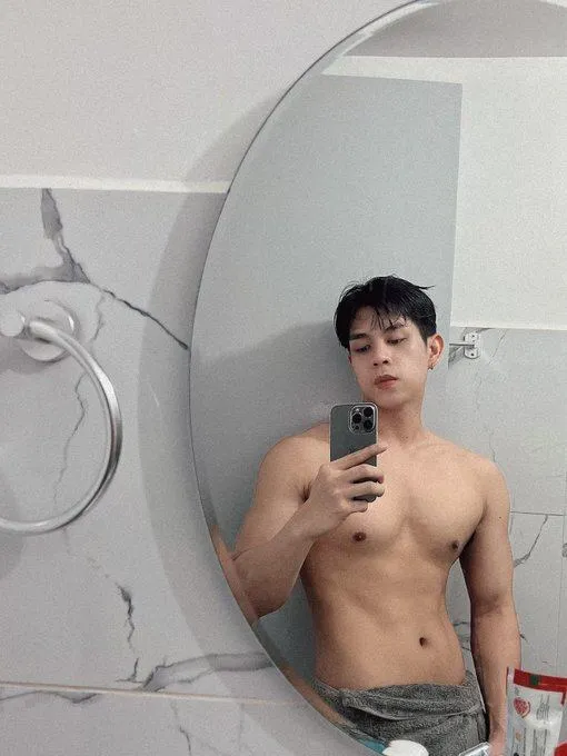 ถอดโชว์เรือนร่าง 2867
