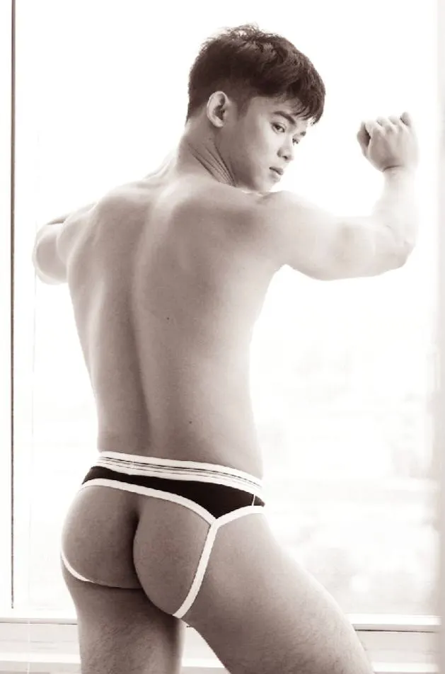 หนุ่มENDเล่นSEXแมน
