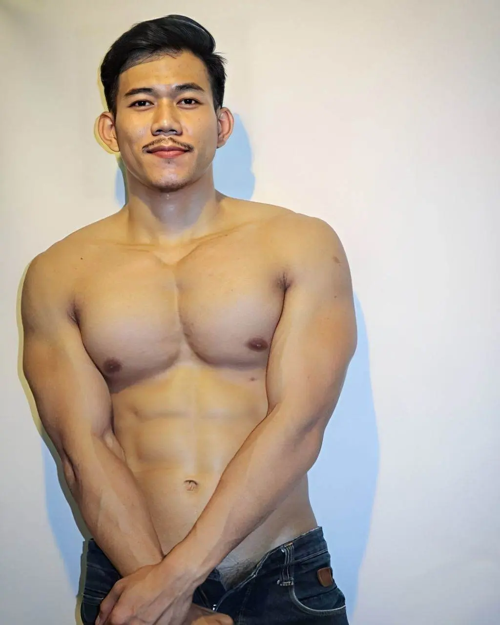 รวมนักกล้าม อินโดนีเซีย