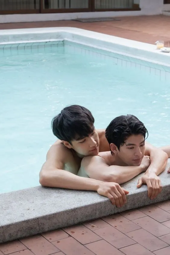 ถอดโชว์เรือนร่าง 2870