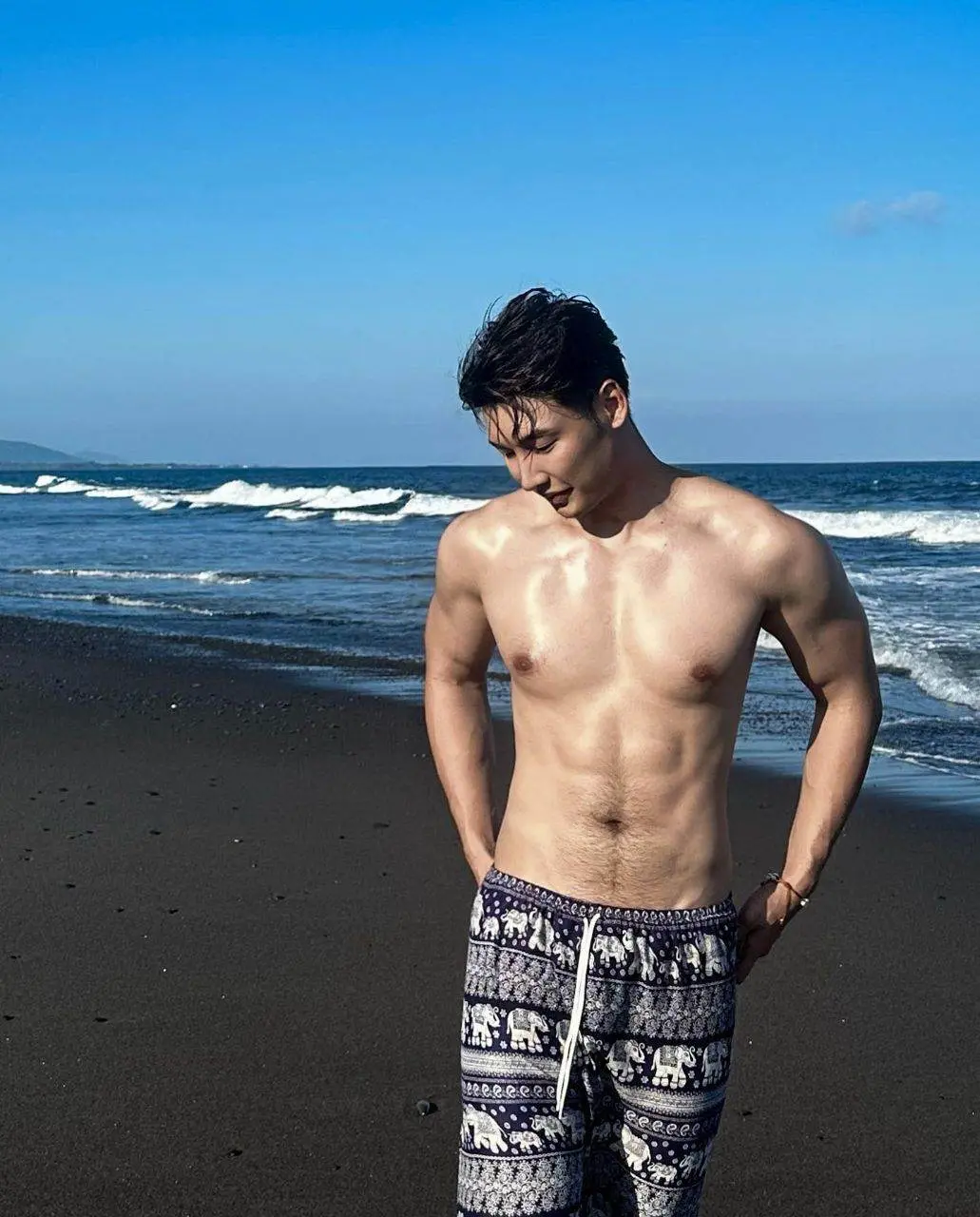 ถอดโชว์เรือนร่าง 2872