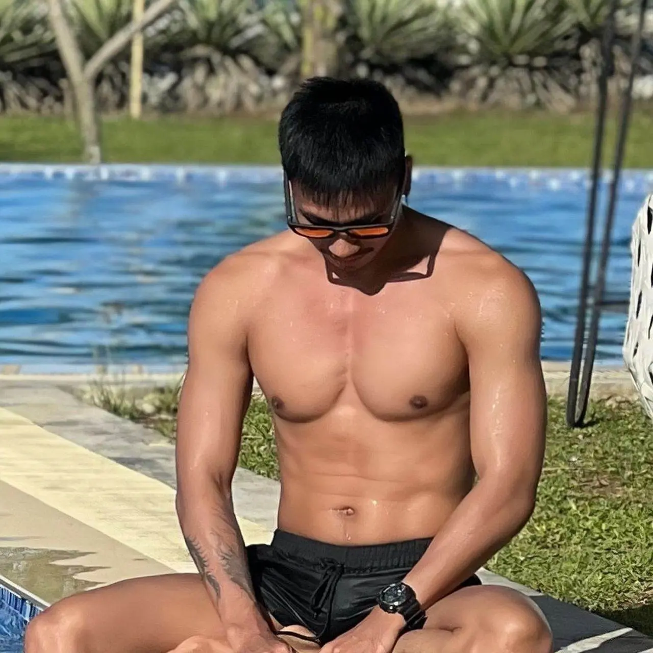 ถอดโชว์เรือนร่าง 2873