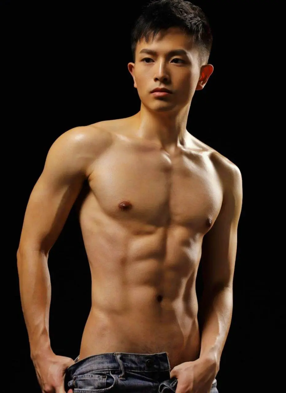 พนักงานแซ่บ
