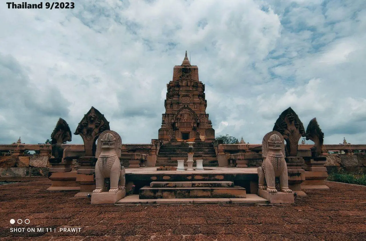 Wat Phu Man Fah 🇹🇭