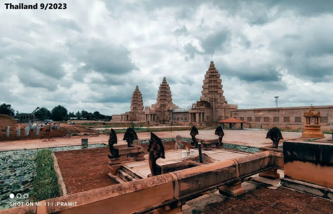 Wat Phu Man Fah 🇹🇭