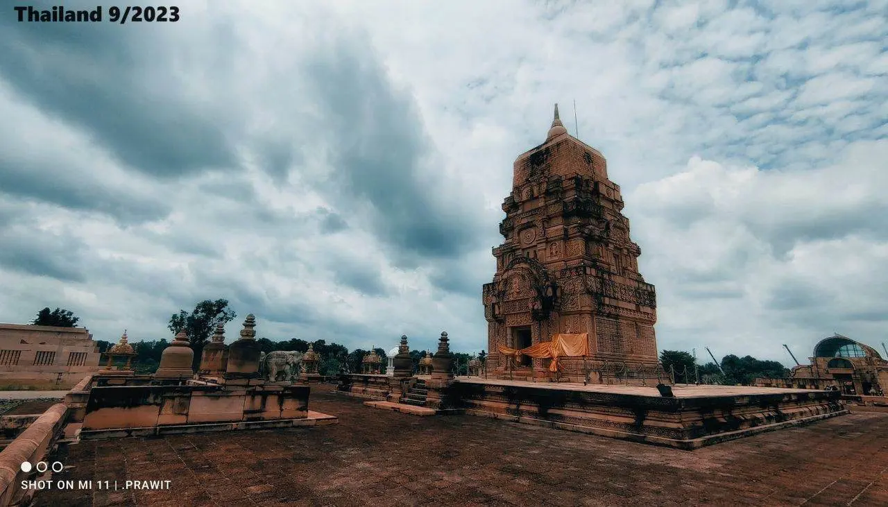 Wat Phu Man Fah 🇹🇭