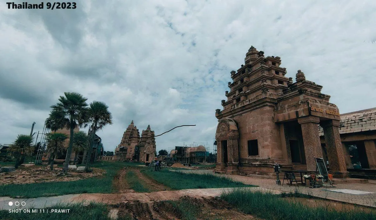Wat Phu Man Fah 🇹🇭