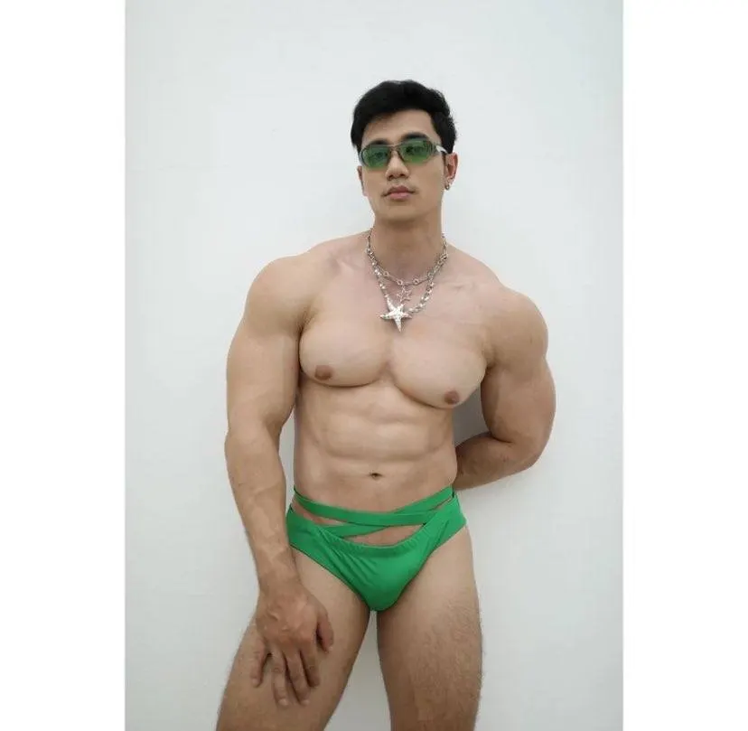ซิกซ์แพ็คก็พอมี แต่ขาดเธอคนดีมาใส่ใจ