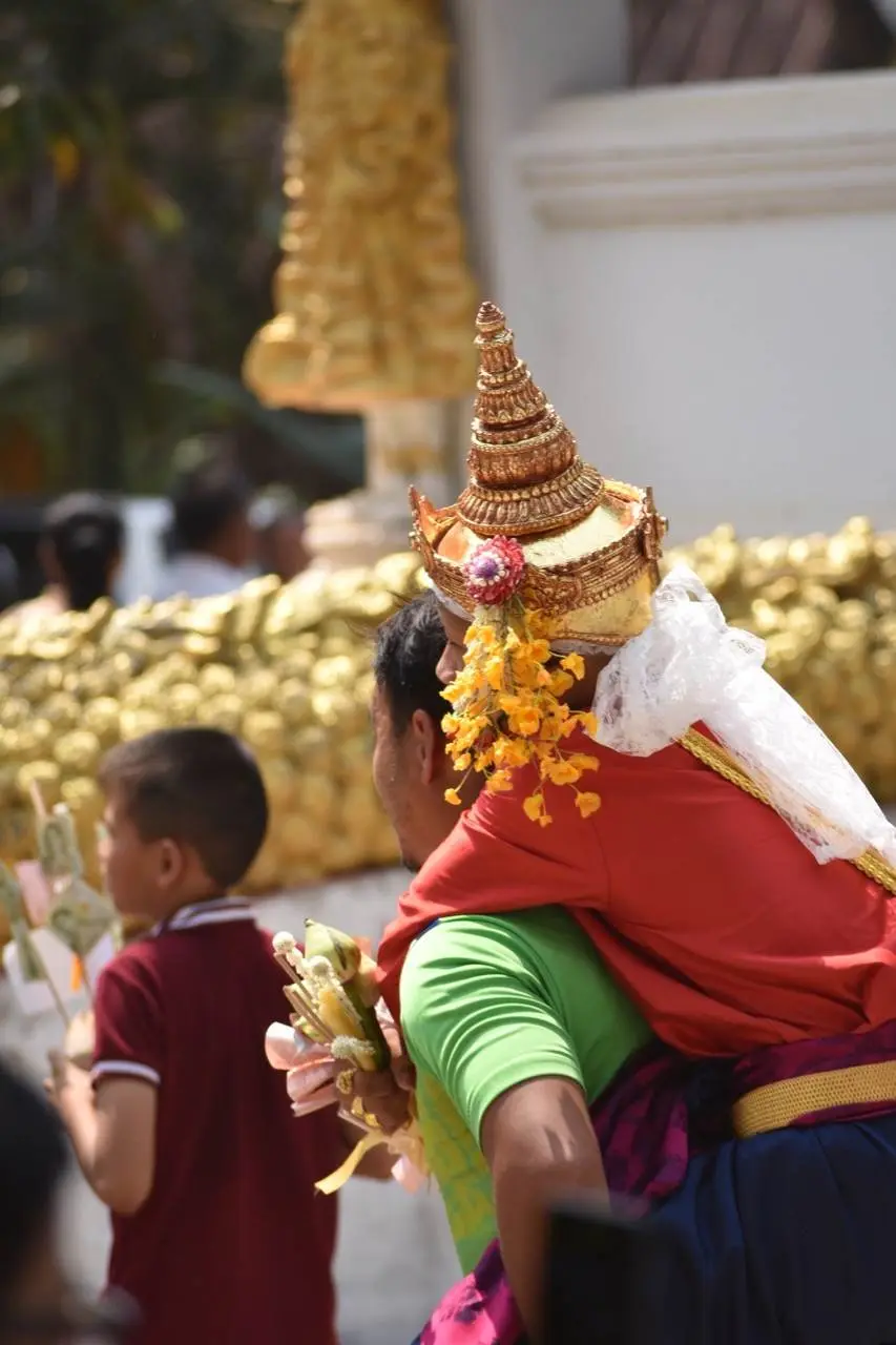 ปอยบวชลูกแก้วเมืองสอง วัดพระธาตุพระลอ อำเภอสอง จังหวัดแพร่