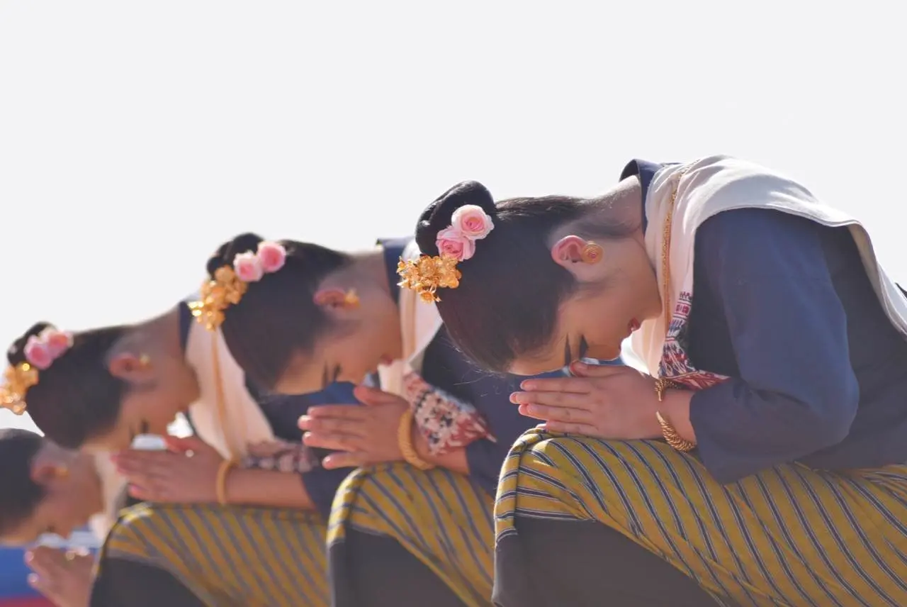 ฟ้อนกลองอืด l กลองอืดเมืองสอง