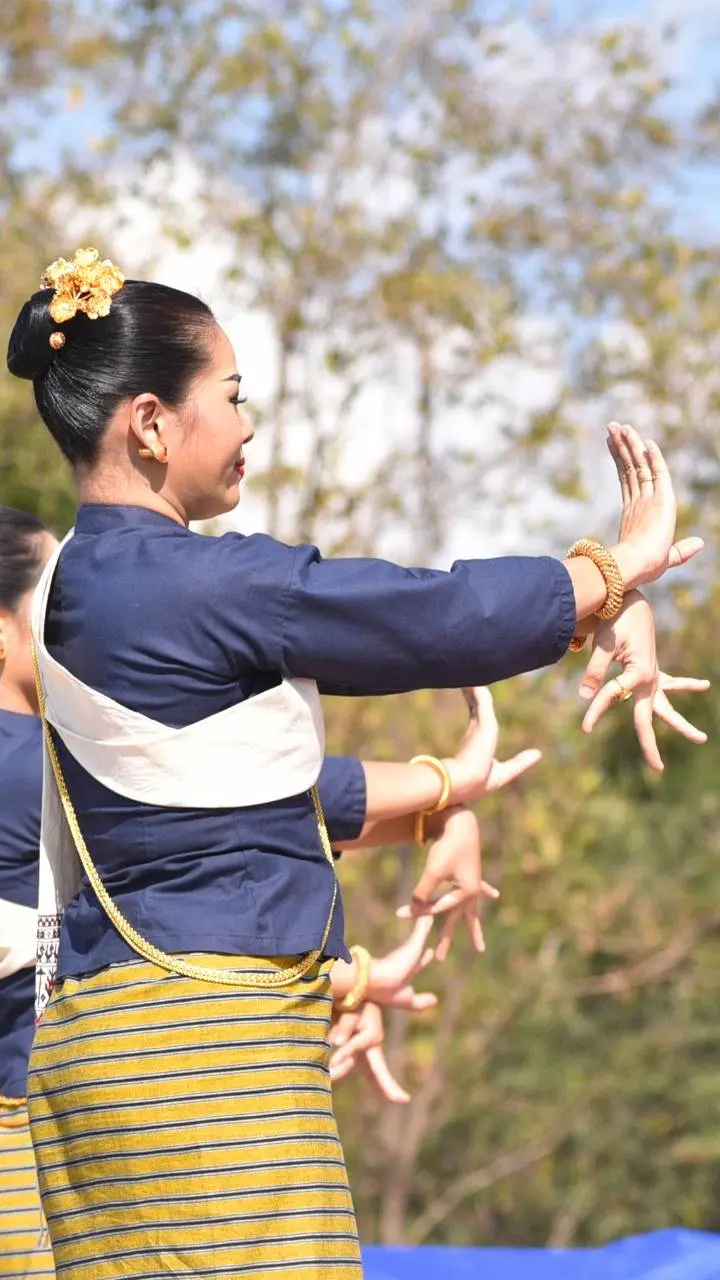 ฟ้อนกลองอืด l กลองอืดเมืองสอง
