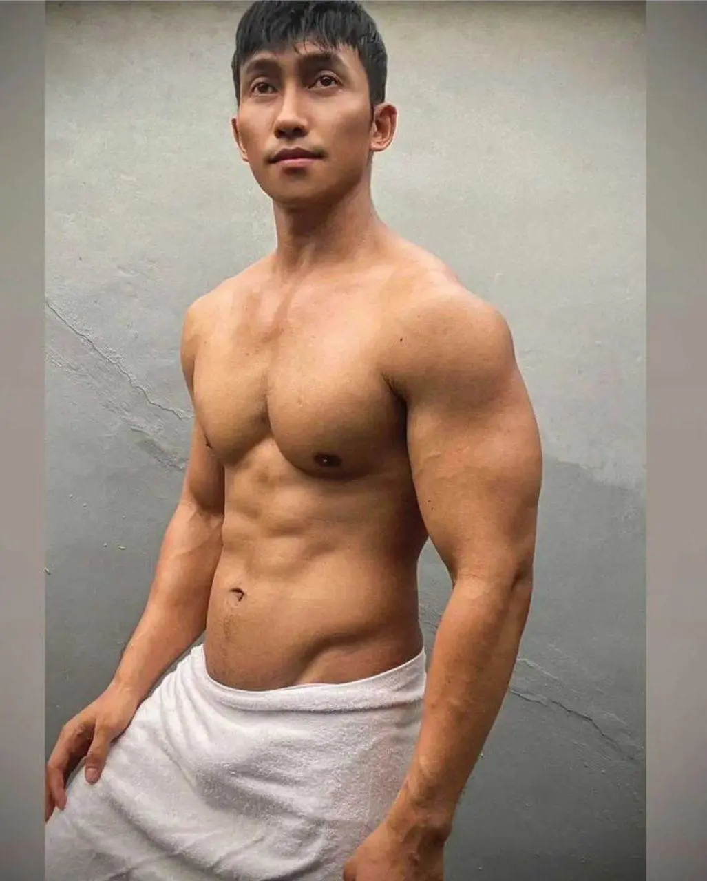 กล้ามใหญ่ แน่นๆ จากอินโดนีเซีย