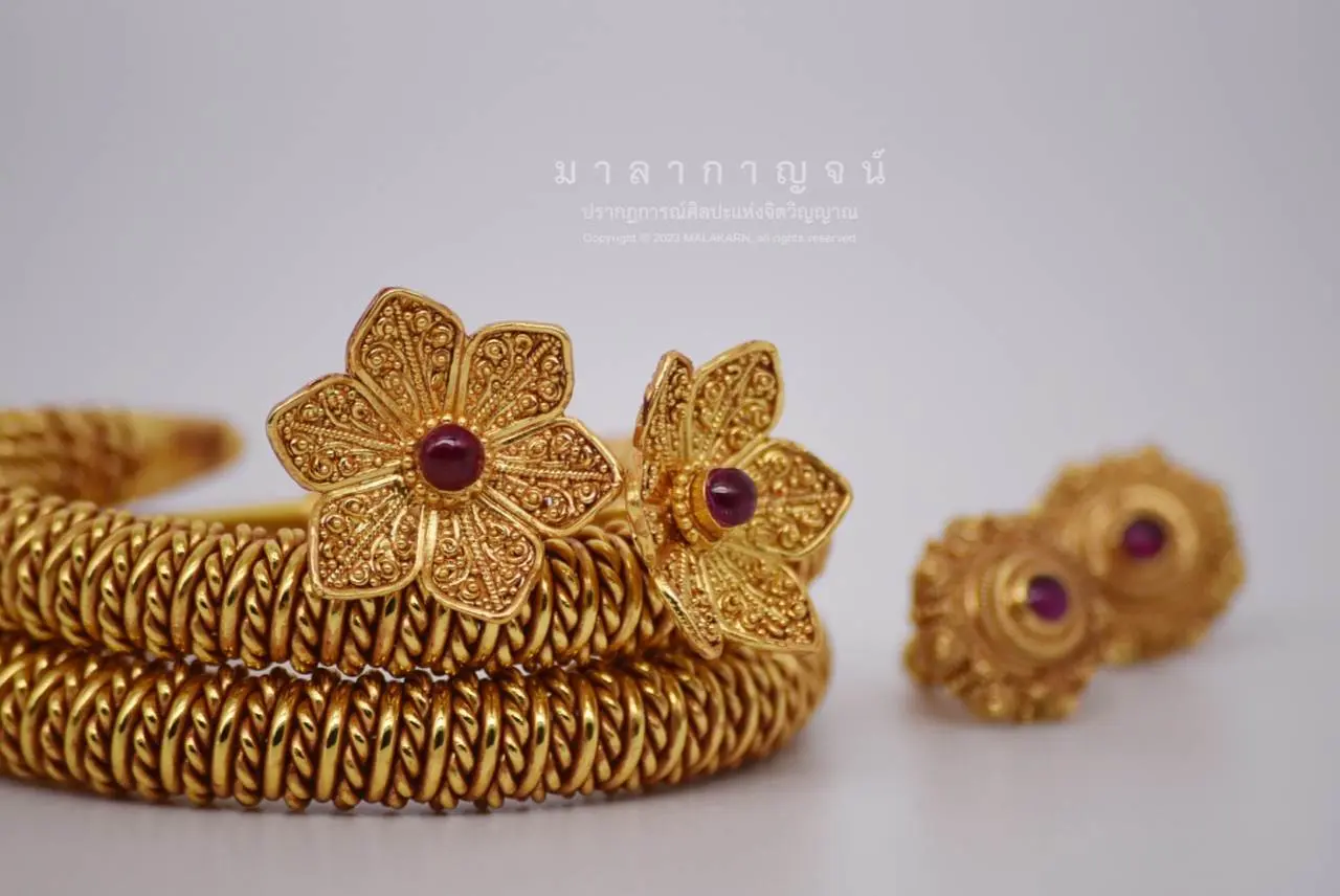 กำไลโบราณ