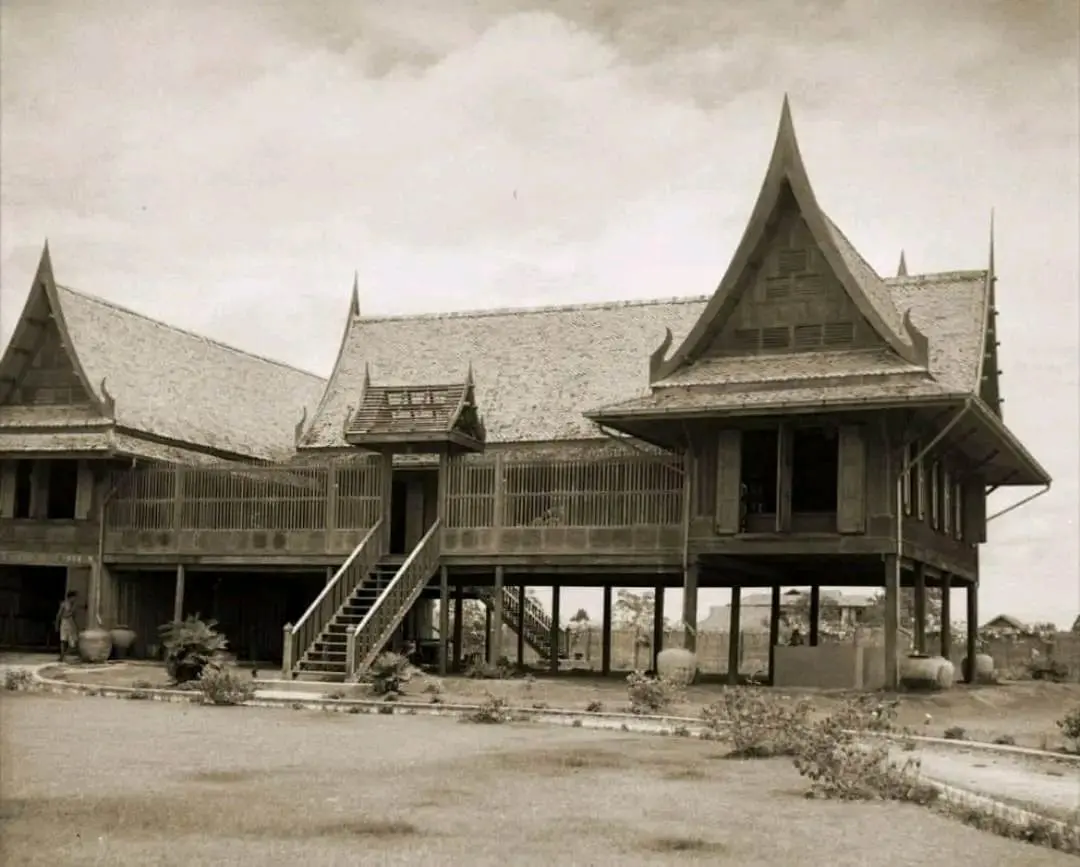 🇹🇭Thailand: Traditional Thai บ้านทรงไทย