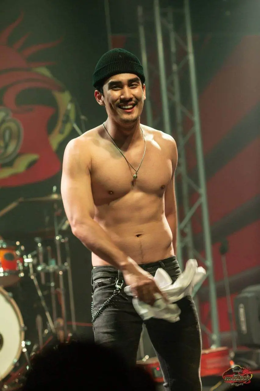 คลังน้ำ ทะลักท่อ