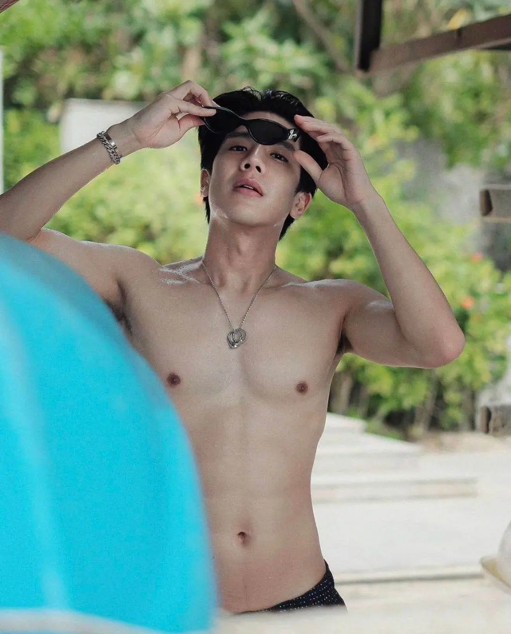 ยิ้มจนเยิ้มแฉะๆ