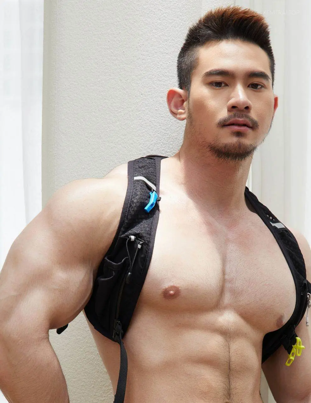 แน่นน้ำจะทะลัก