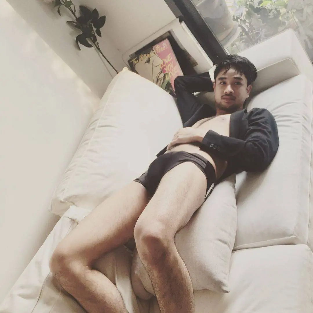 เห็นแค่นี้พี่ก็ทำน้ำทะลัก