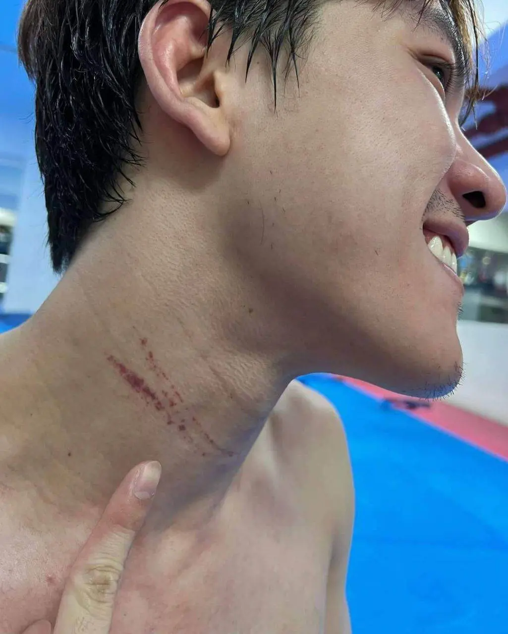 เห็นแค่นี้พี่ก็ทำน้ำทะลัก