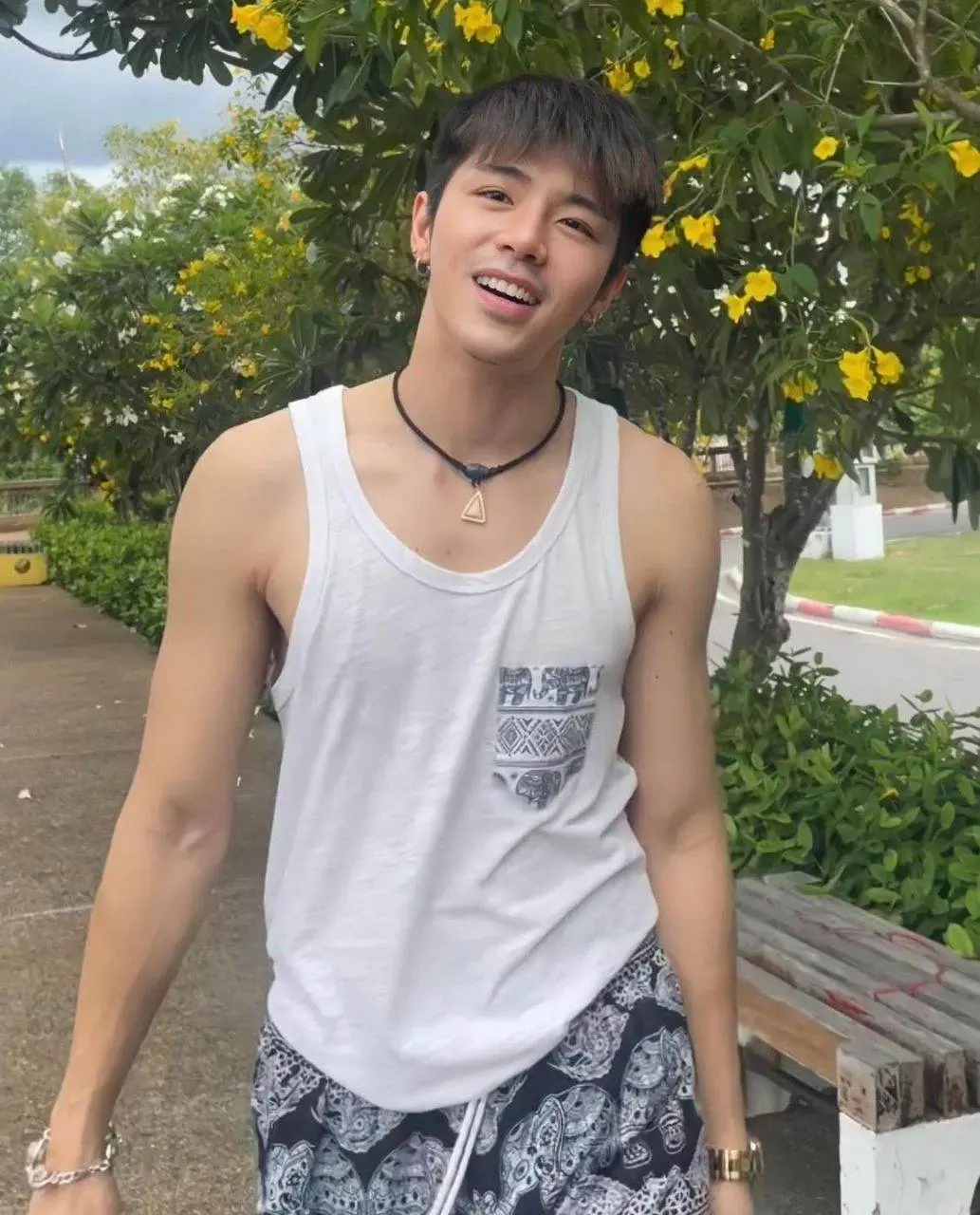 คลังผัวครบรส