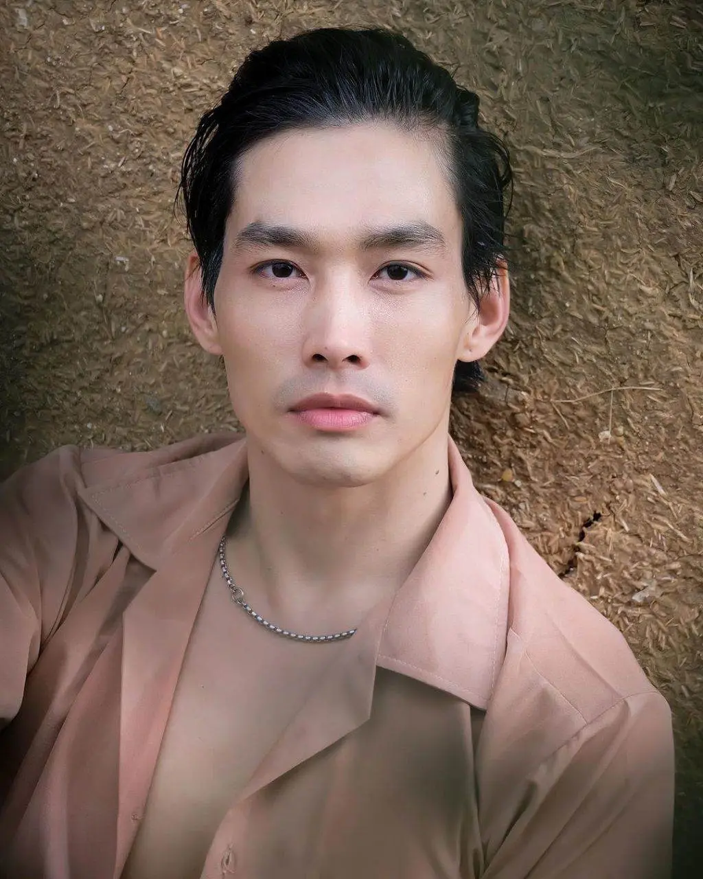 สามีเข้มจัง