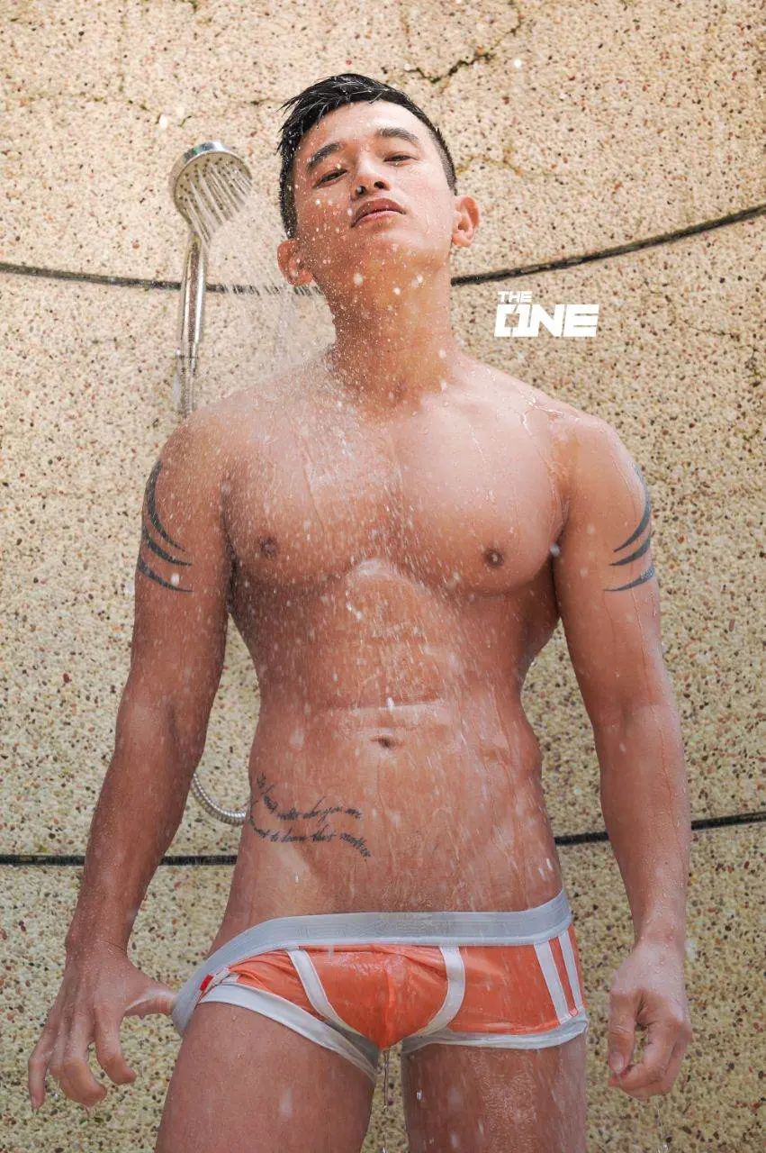 นายแบบ นิตยสาร Thone