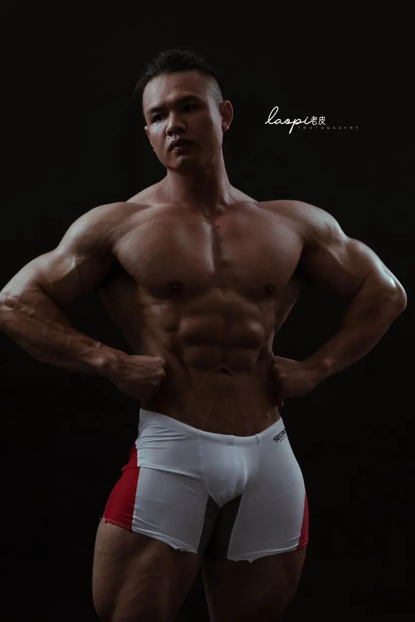 Can anybody ID who this is?