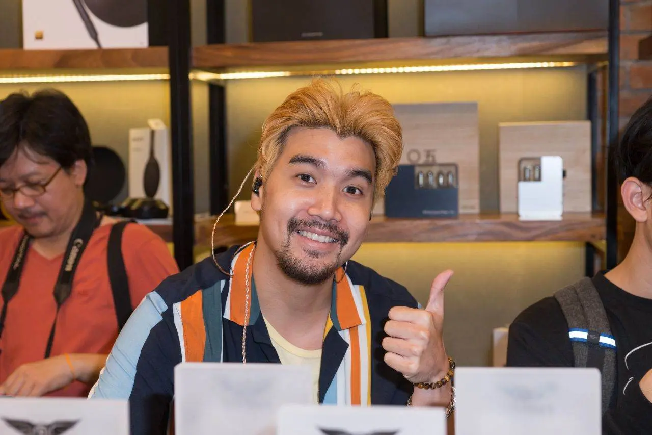 ความเข้มของบรรดา สามี
