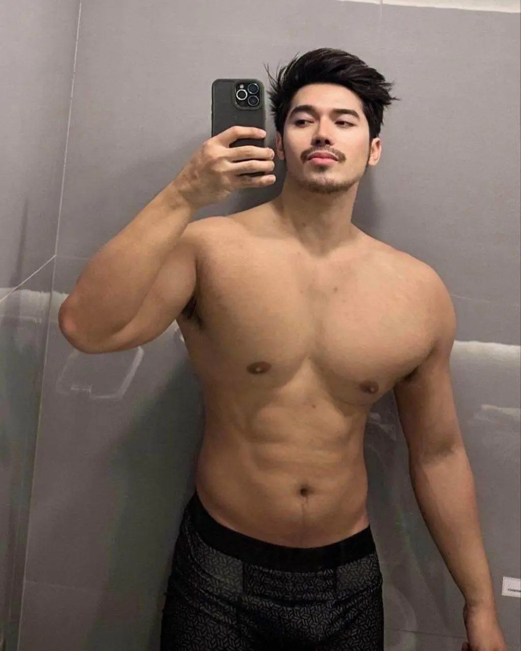 หล่อแห่งชาติ ฟิลิปปินส์
