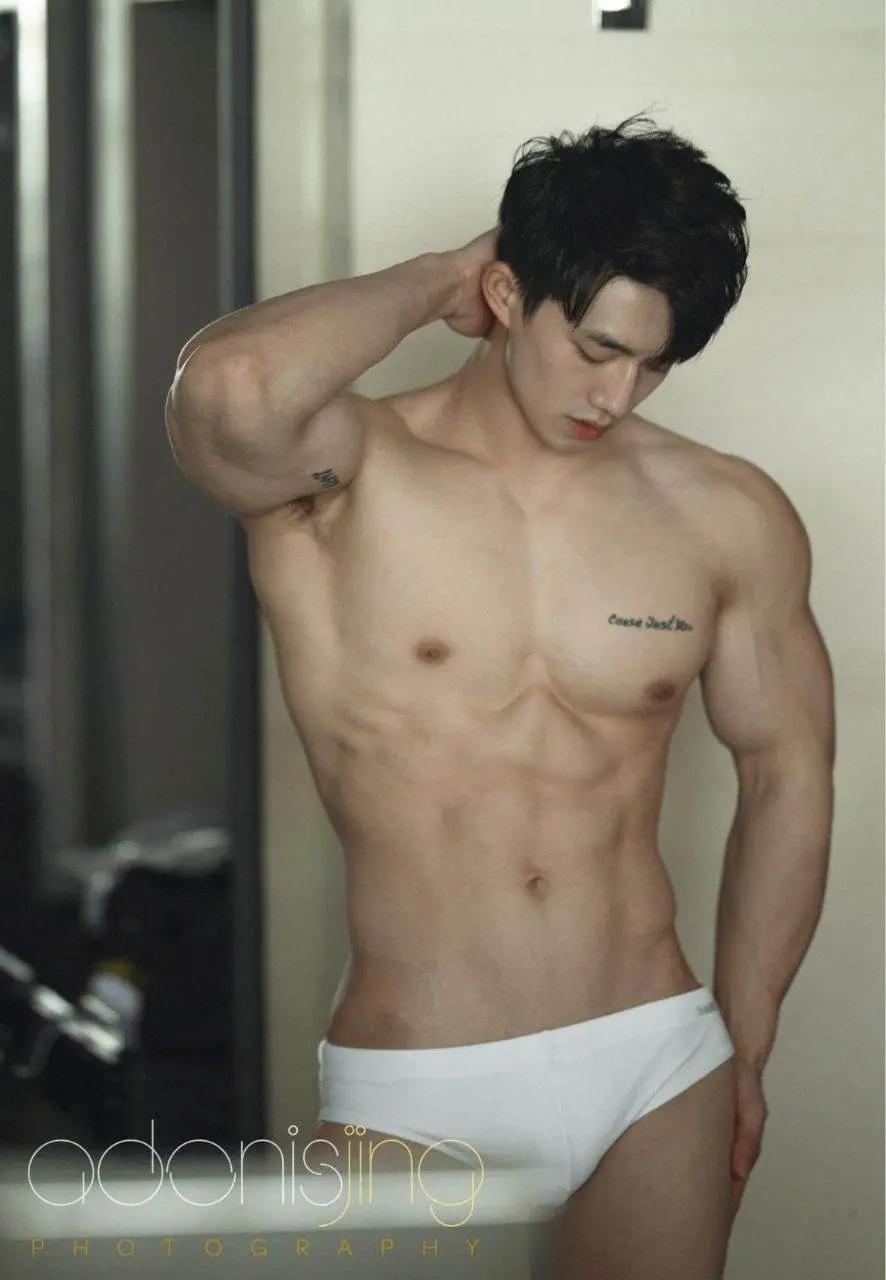 หนุ่มหล่อขึ้นปก 1188.2