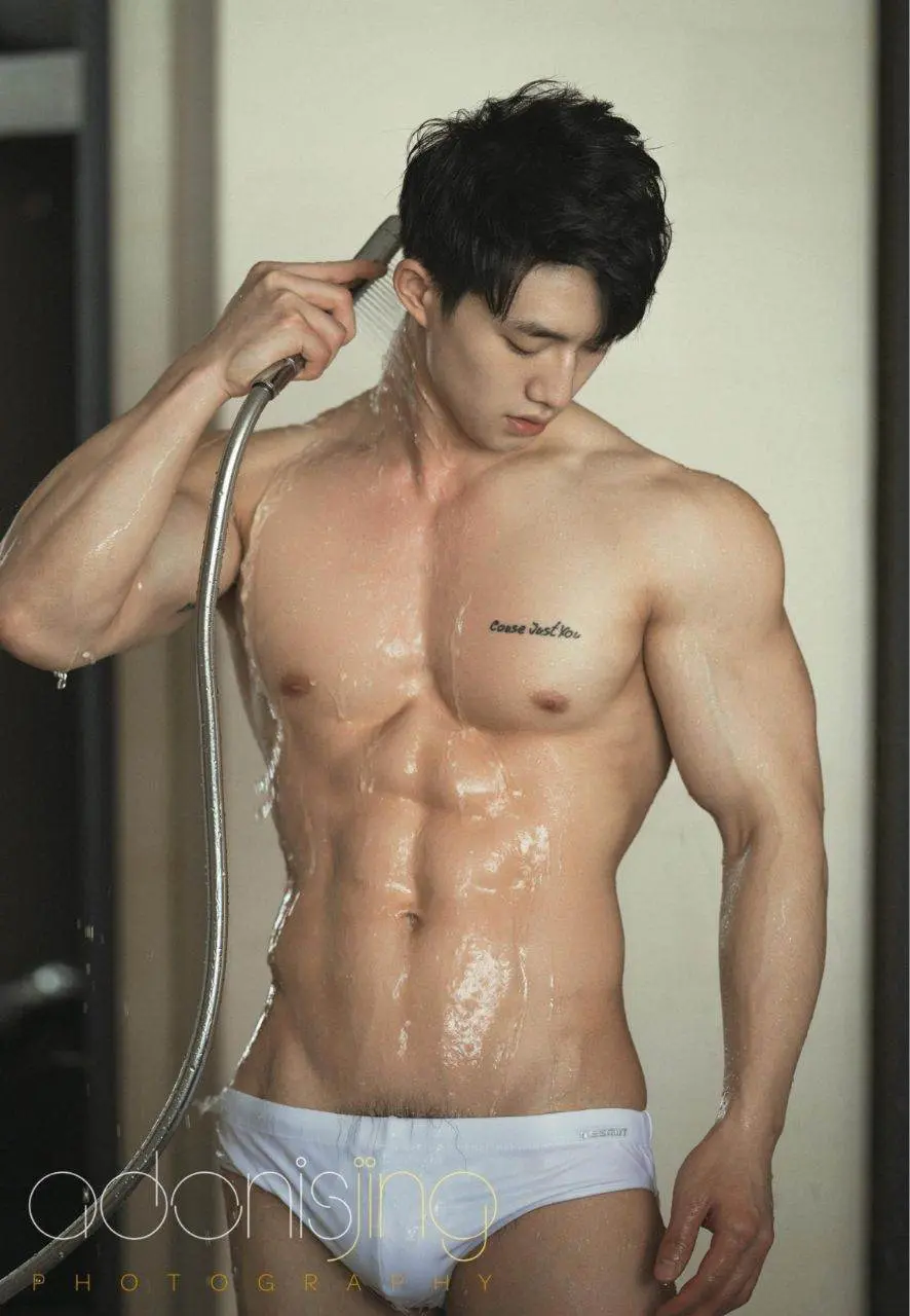 หนุ่มหล่อขึ้นปก 1188.2