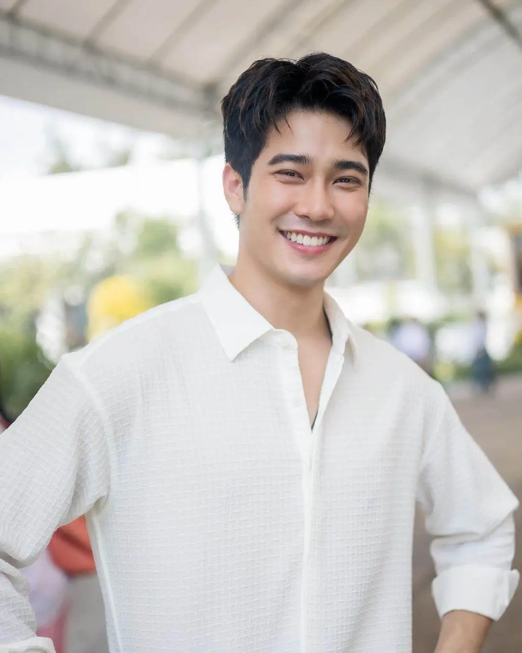ความเสวที่แตกต่างแตกหมดแล้วว