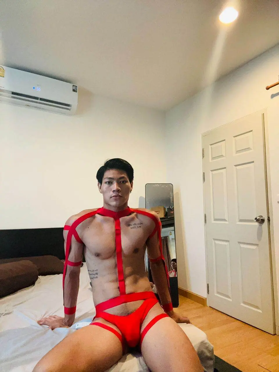 หล่อเเห่งชาติ เมียนมาร์ พระเอกหนัง XXX.
