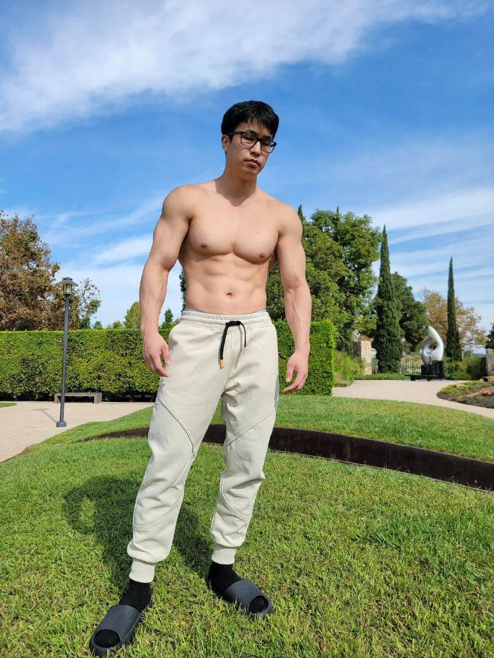 หนุ่มเกาหลี Model:  tw.@matw1x