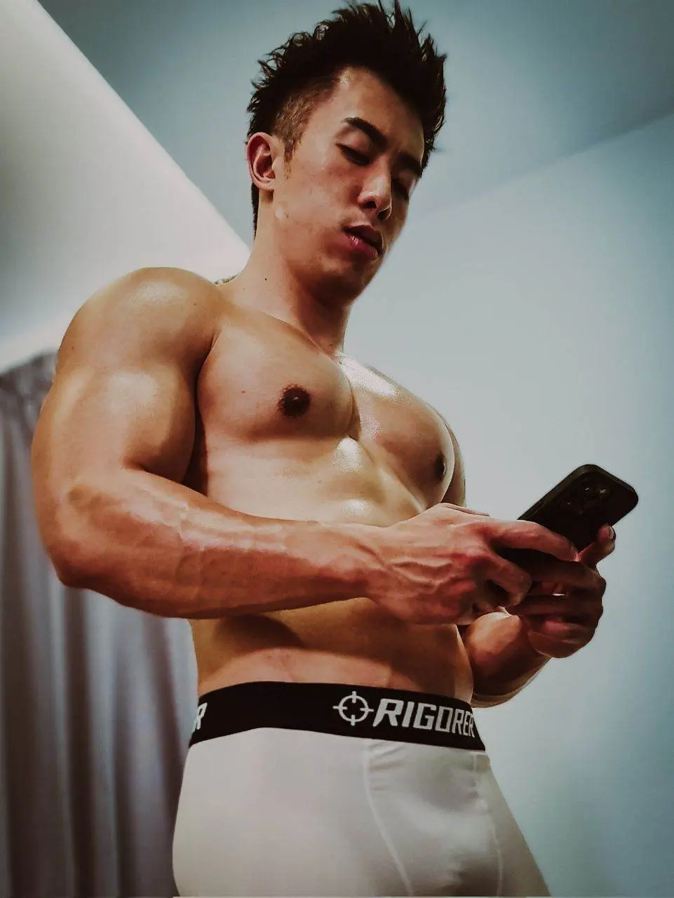 หนุ่มเกาหลี Model:  tw.@matw1x