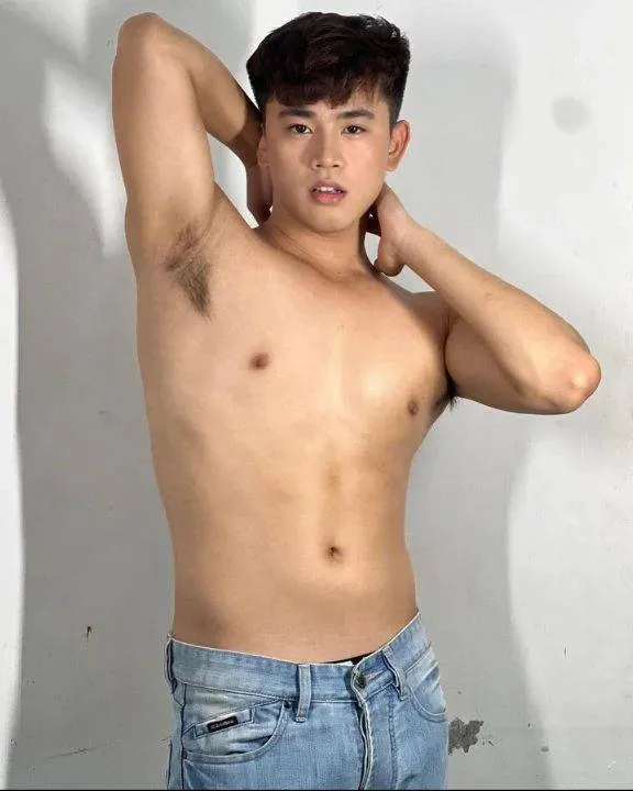 กลิ่นออกจอ