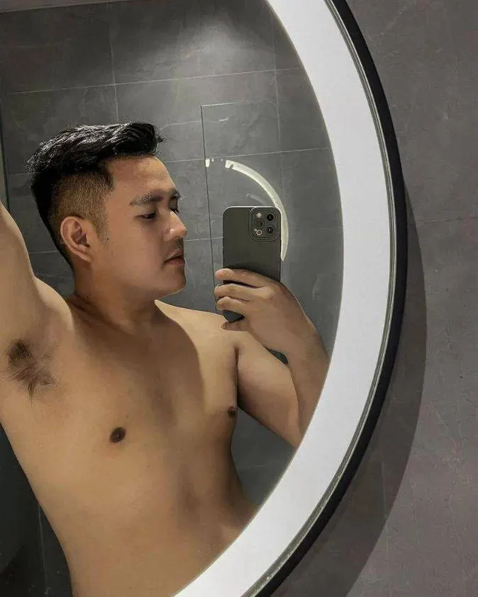 กลิ่นออกจอ