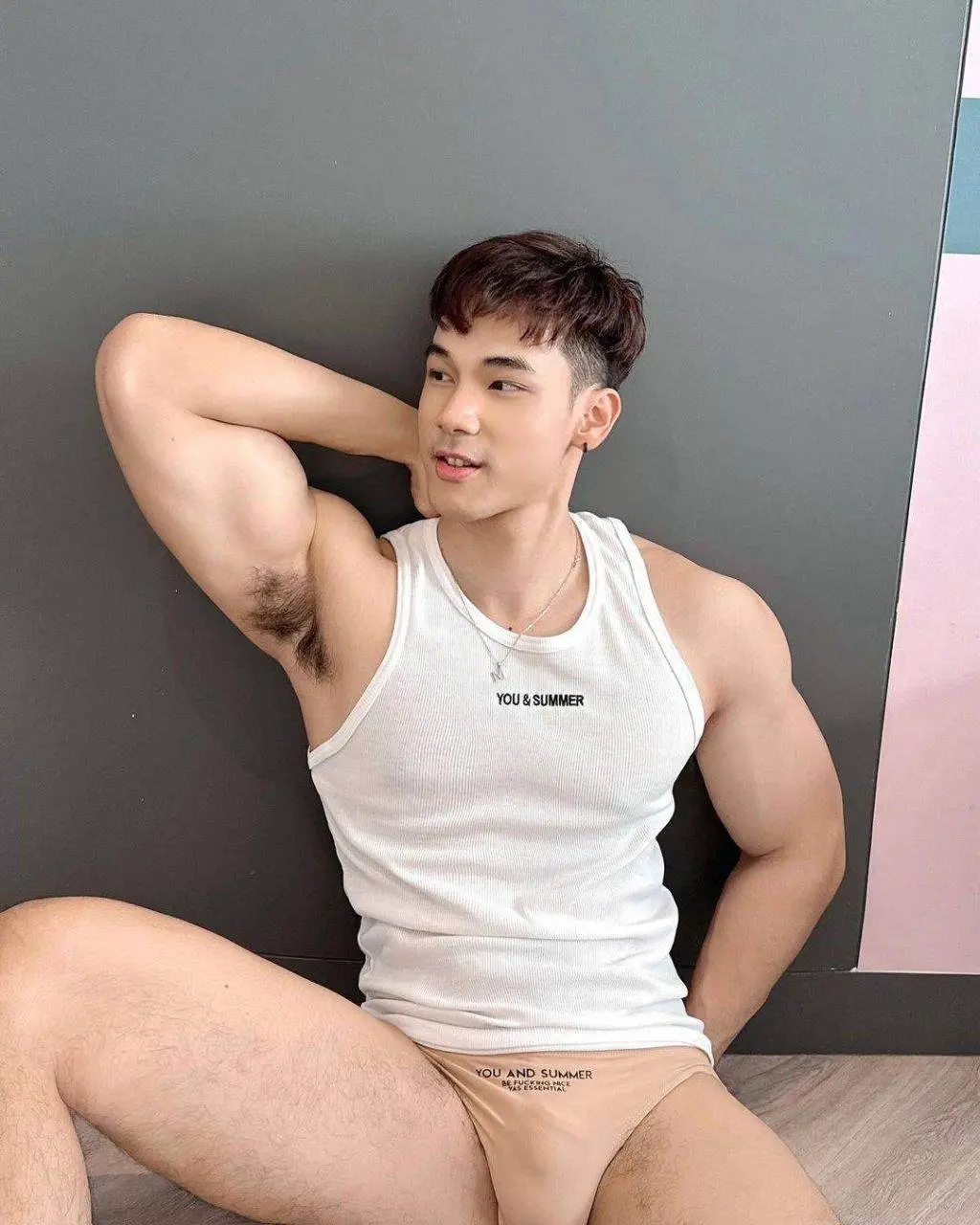 กลิ่นออกจอ