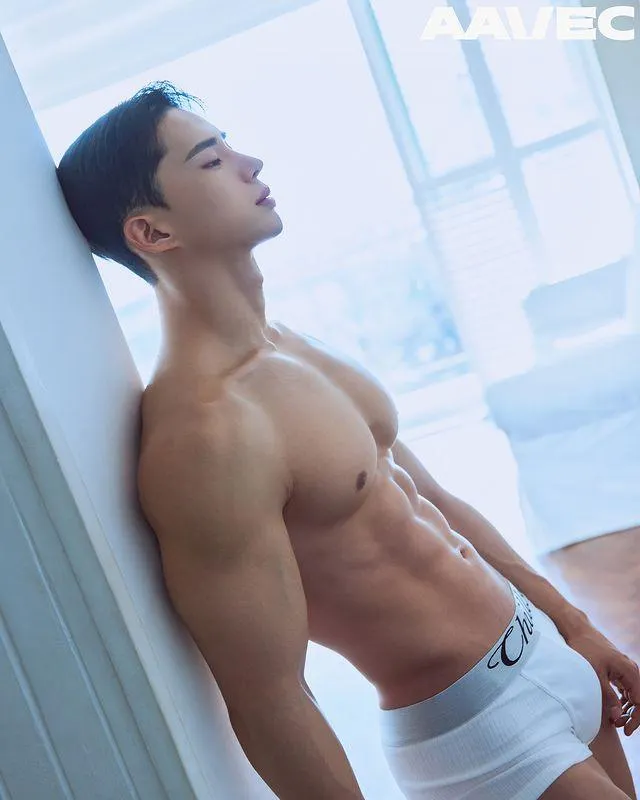 Sexy 32