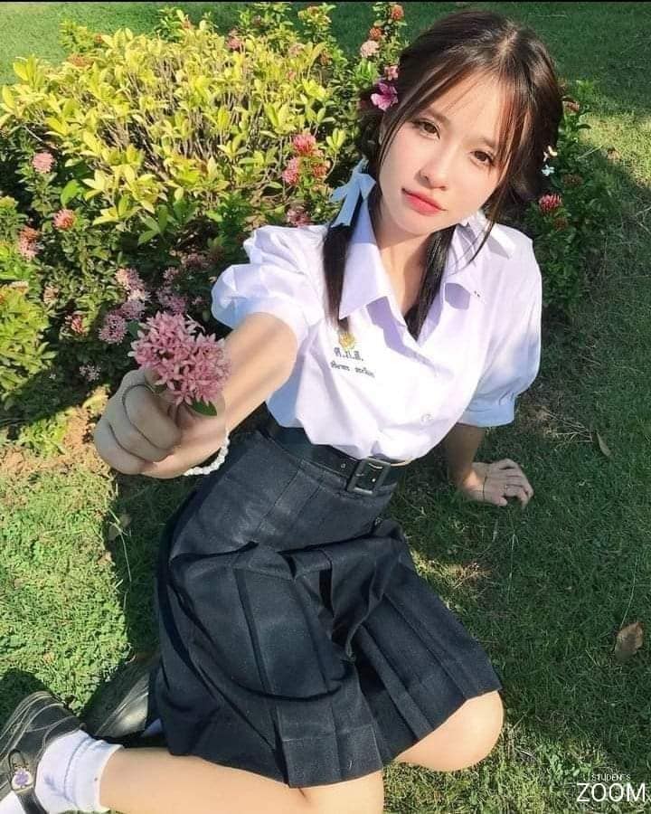 Thai student school uniform | THAILAND 🇹🇭