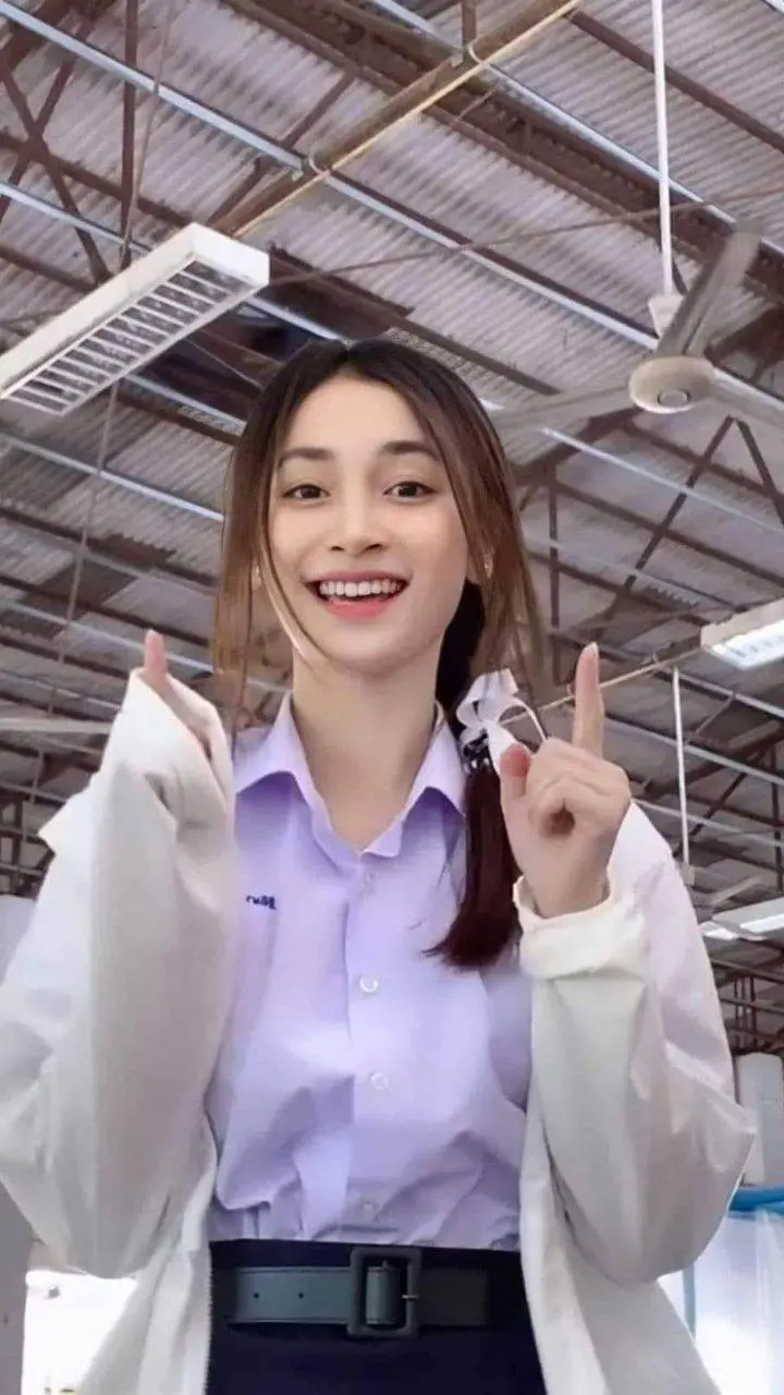 Thai student school uniform | THAILAND 🇹🇭