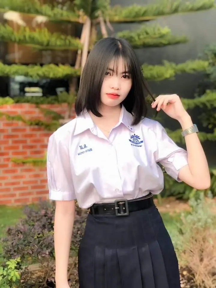 Thai student school uniform | THAILAND 🇹🇭