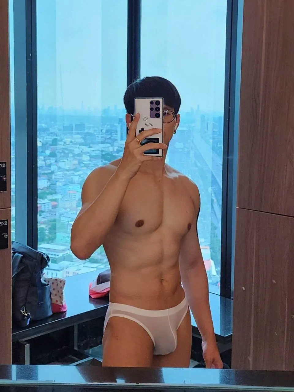 หนุ่มดาว IG.kacky_krissana