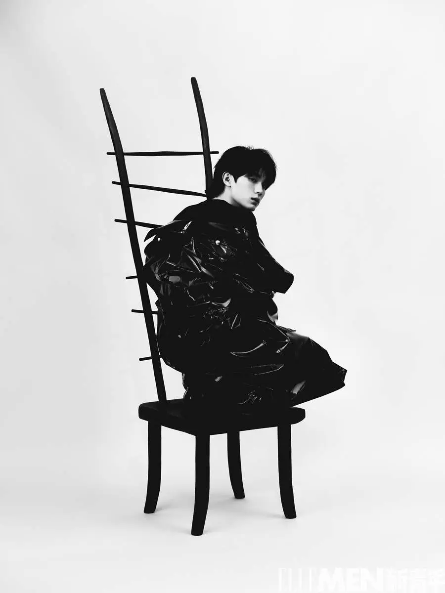 Zhou Yiran @ ELLEMEN Fresh China January 2024