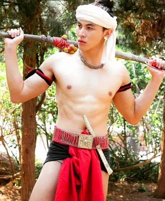 โอโม่ สุรเชษฐ์) งานดีYESเลย